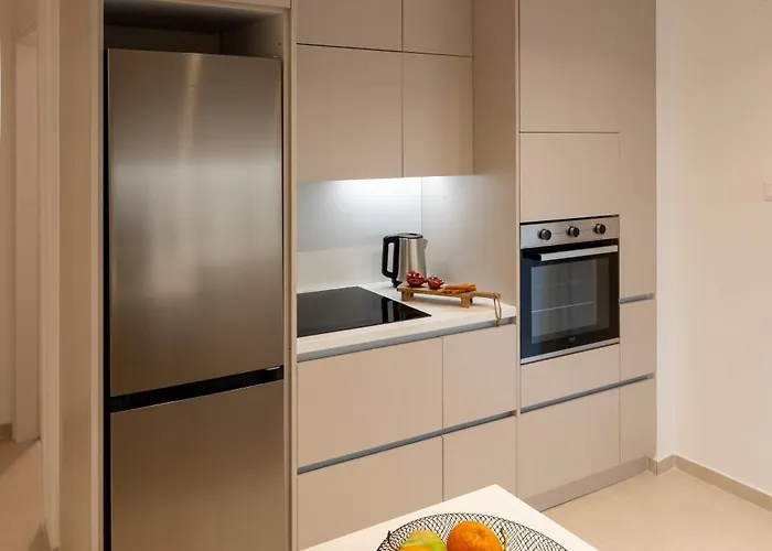 And Beautiful 2 Bedroom Διαμέρισμα Θεσσαλονίκη