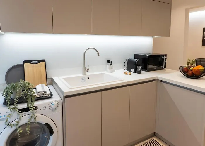 And Beautiful 2 Bedroom