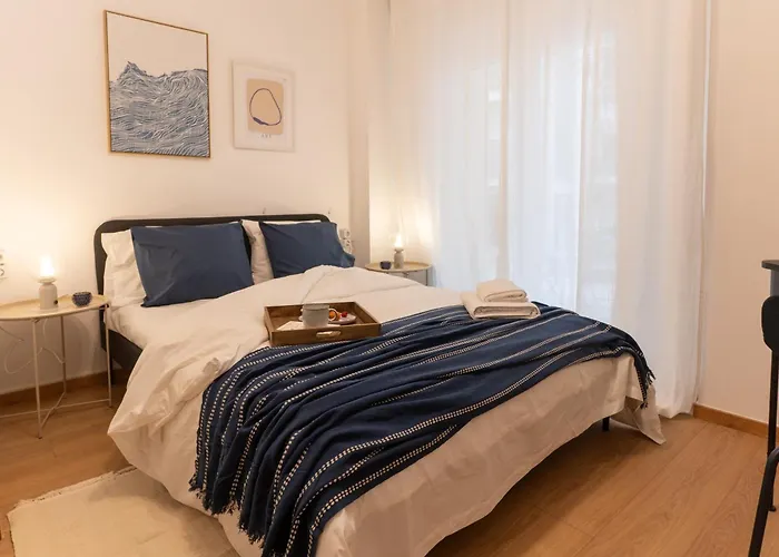 Apartment And Beautiful 2 Bedroom Thessaloniki