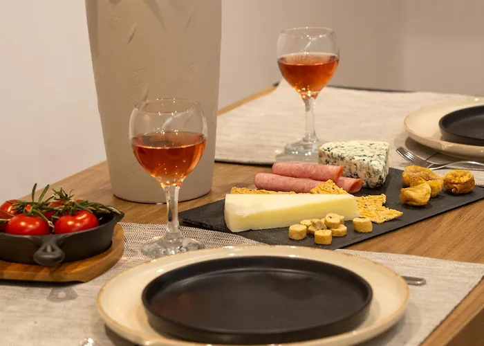 Apartment And Beautiful 2 Bedroom *