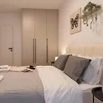 Lägenhet And Beautiful 2 Bedroom *