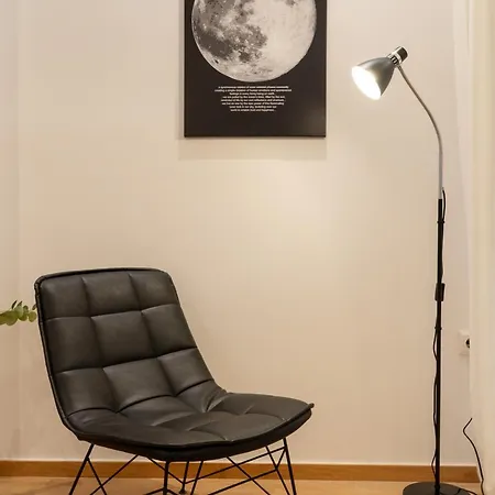 דירה And Beautiful 2 Bedroom *