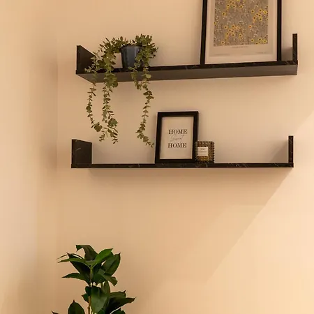 And Beautiful 2 Bedroom סלוניקי